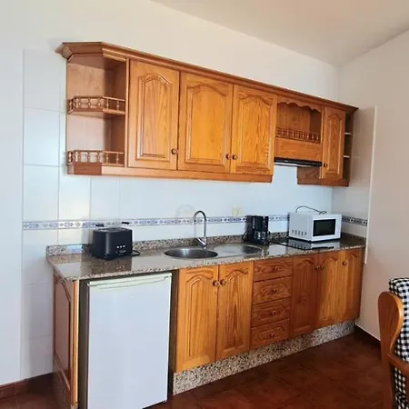 Vivienda Vacacional Los Geranios Tazacorte Extérieur photo