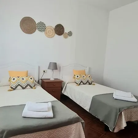 Vivienda Vacacional Los Geranios Tazacorte Extérieur photo