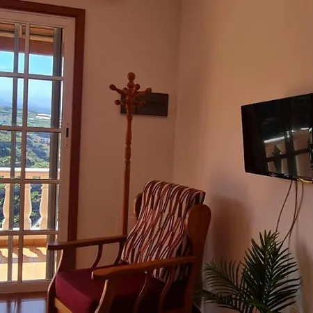 Vivienda Vacacional Los Geranios Tazacorte Extérieur photo