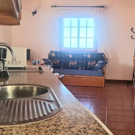 Vivienda Vacacional Los Geranios Tazacorte Extérieur photo