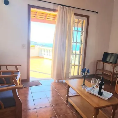 Vivienda Vacacional Los Geranios Tazacorte Extérieur photo